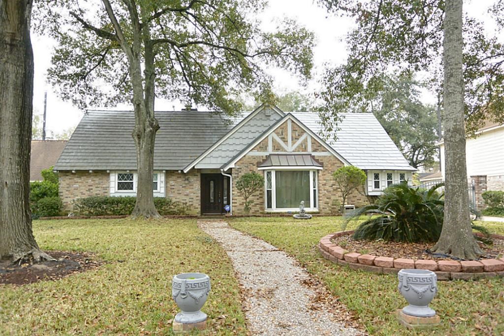 1415 Roanwood Drive Houston TX 77090