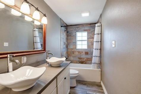 545 Elm Street Sour Lake TX 77659