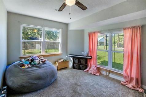 545 Elm Street Sour Lake TX 77659
