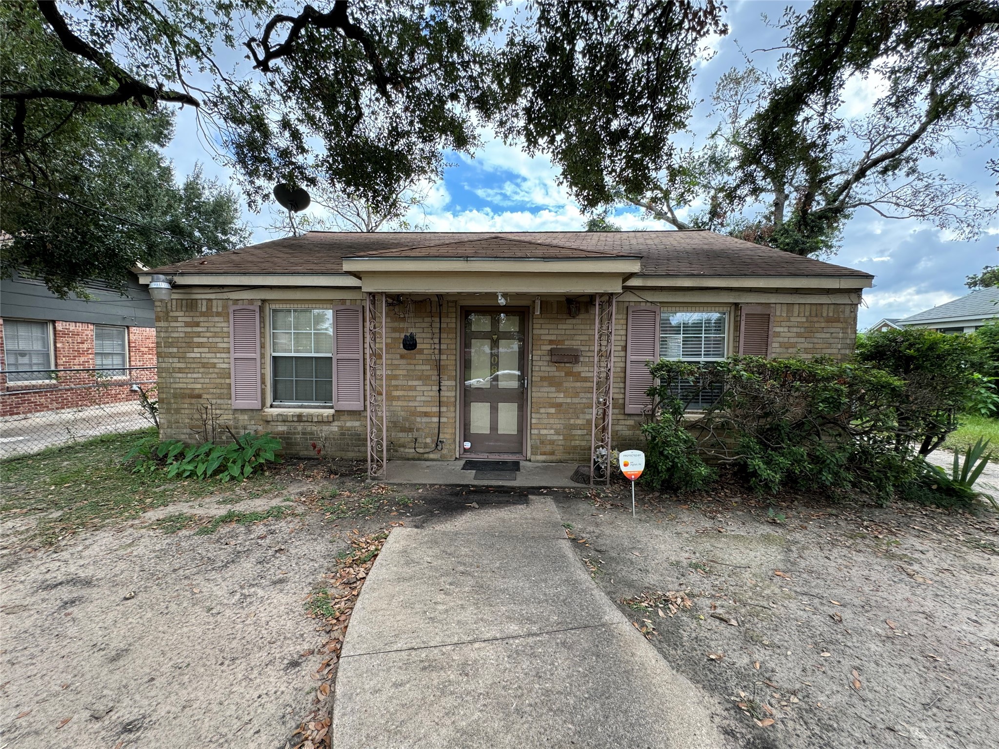 608 Gale Street Houston TX 77009