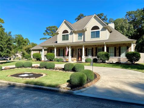 104 Clear Springs Drive Montgomery TX 77356
