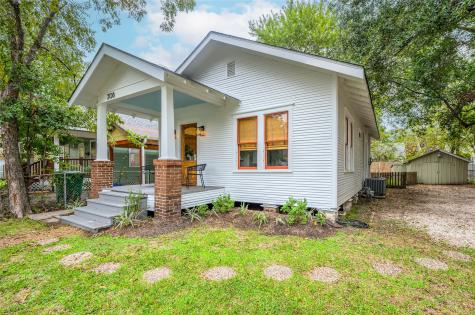 208 Archer Street Houston TX 77009