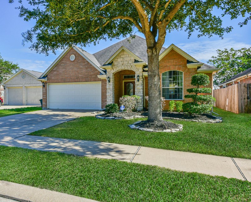 911 Owl Landing Drive Katy TX 77494