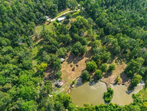 18 Arrowhead Drive Huntsville TX 77320