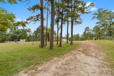 18 Arrowhead Drive Huntsville TX 77320