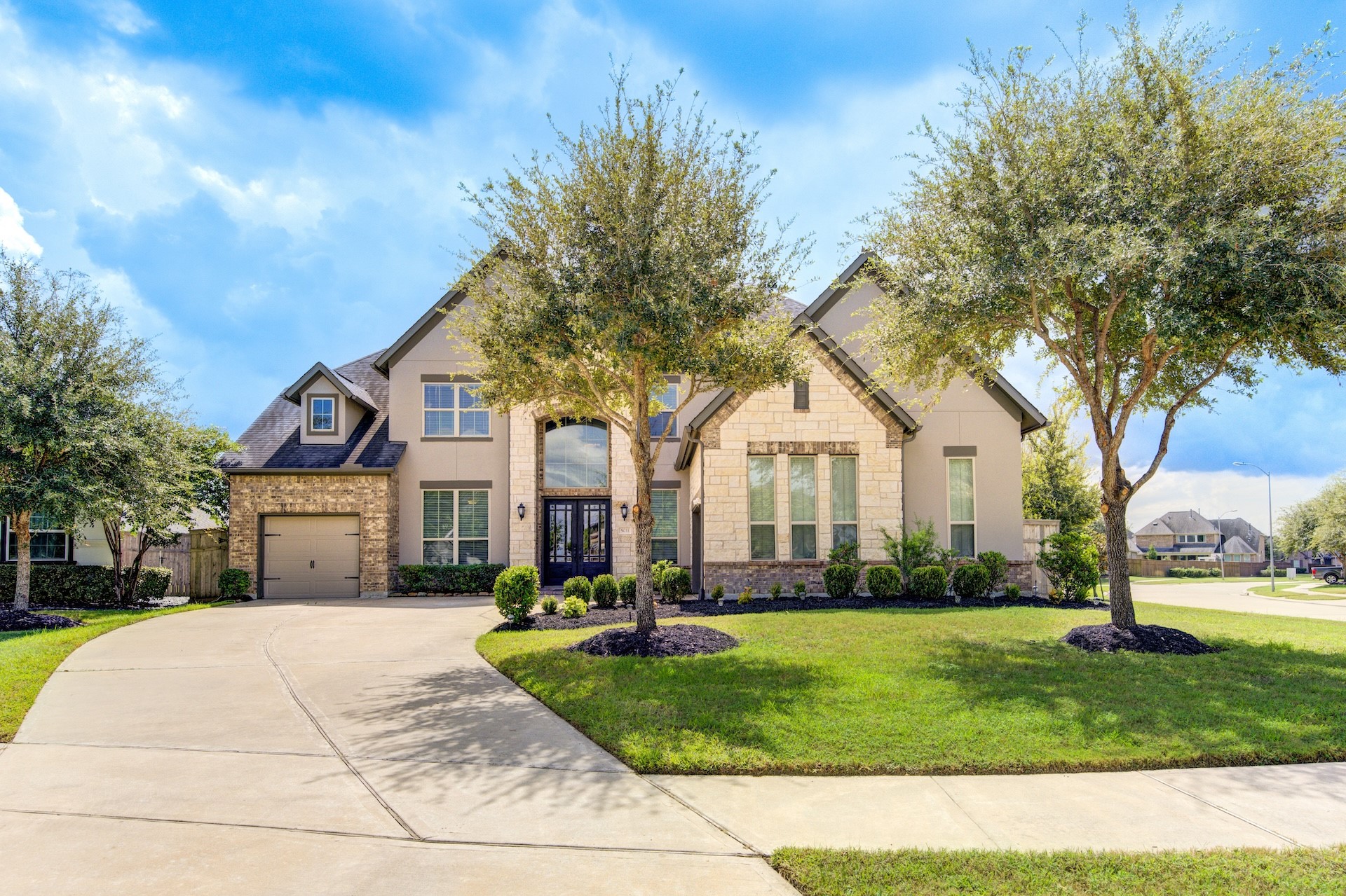 5011 Quiet Falls Lane Fulshear TX 77441