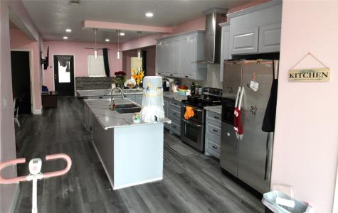 820 S Railroad Avenue Shepherd TX 77371