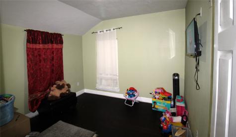 820 S Railroad Avenue Shepherd TX 77371