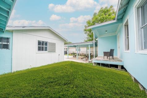 4923 Bernardo De Galvez Galveston TX 77551