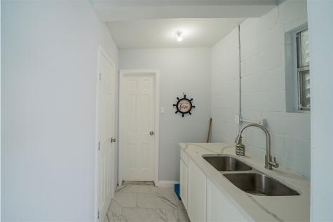 4923 Bernardo De Galvez Galveston TX 77551