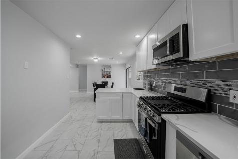 4923 Bernardo De Galvez Galveston TX 77551