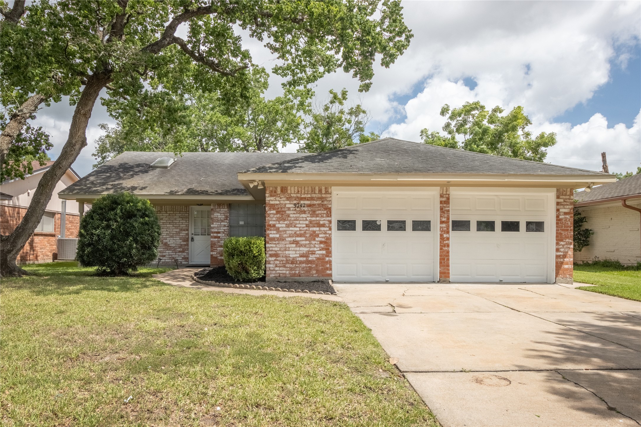 9747 Ebb Street Houston TX 77089