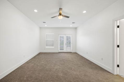4512 Noble Street Houston TX 77020