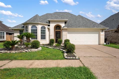 8134 Azure Brook Drive Houston TX 77089