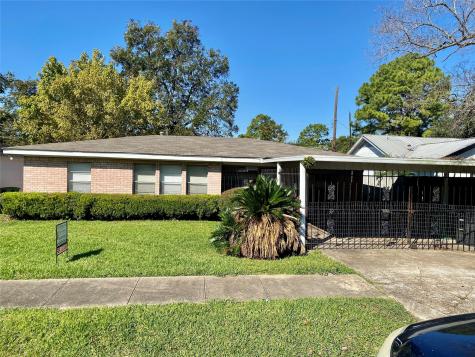 6816 Beachwood Street Houston TX 77021