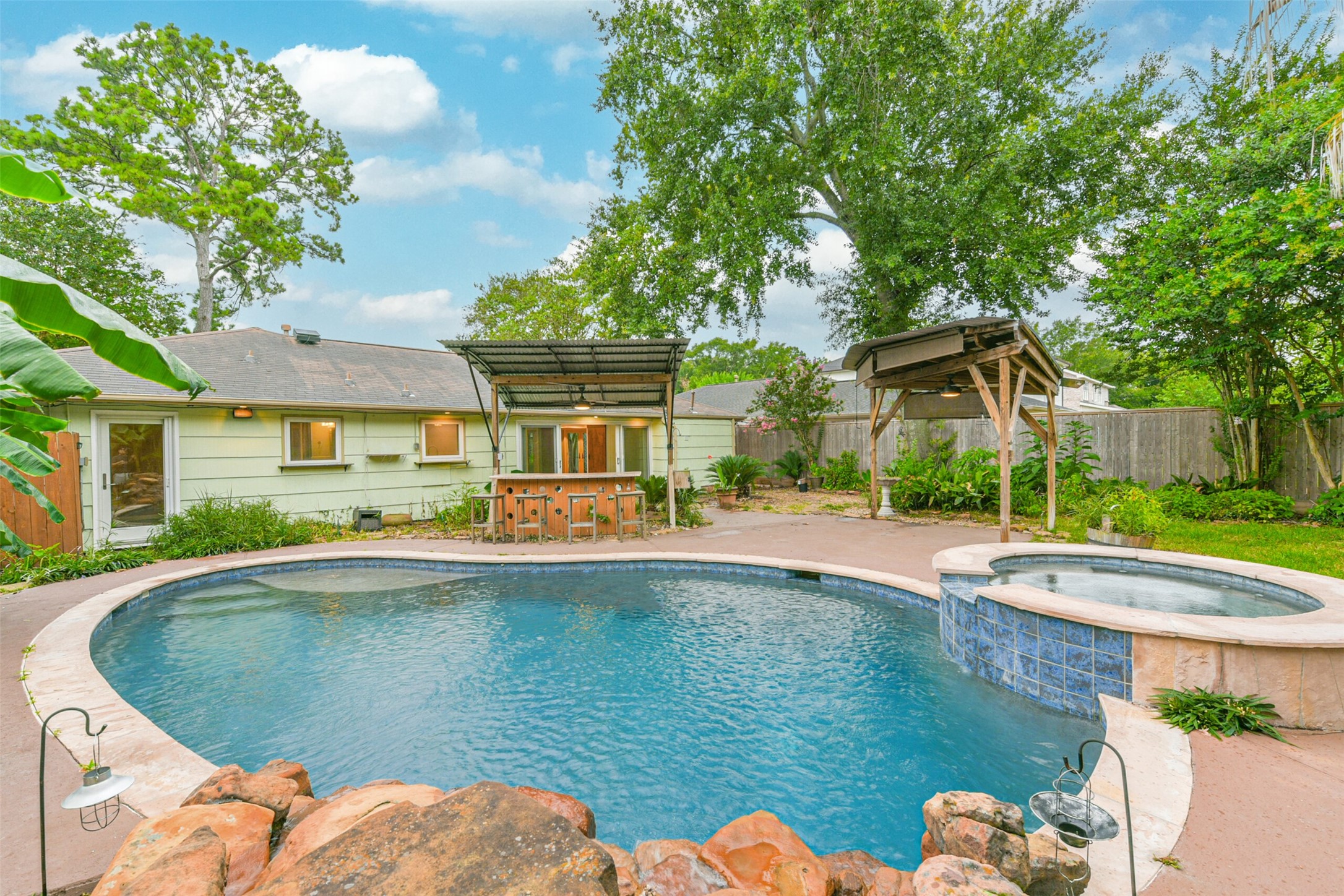 5002 Mayfair Street Bellaire TX 77401