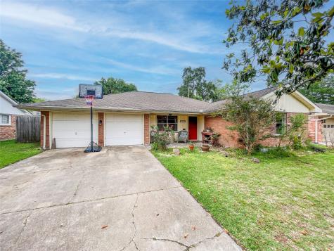 5918 Imogene Street Houston TX 77074