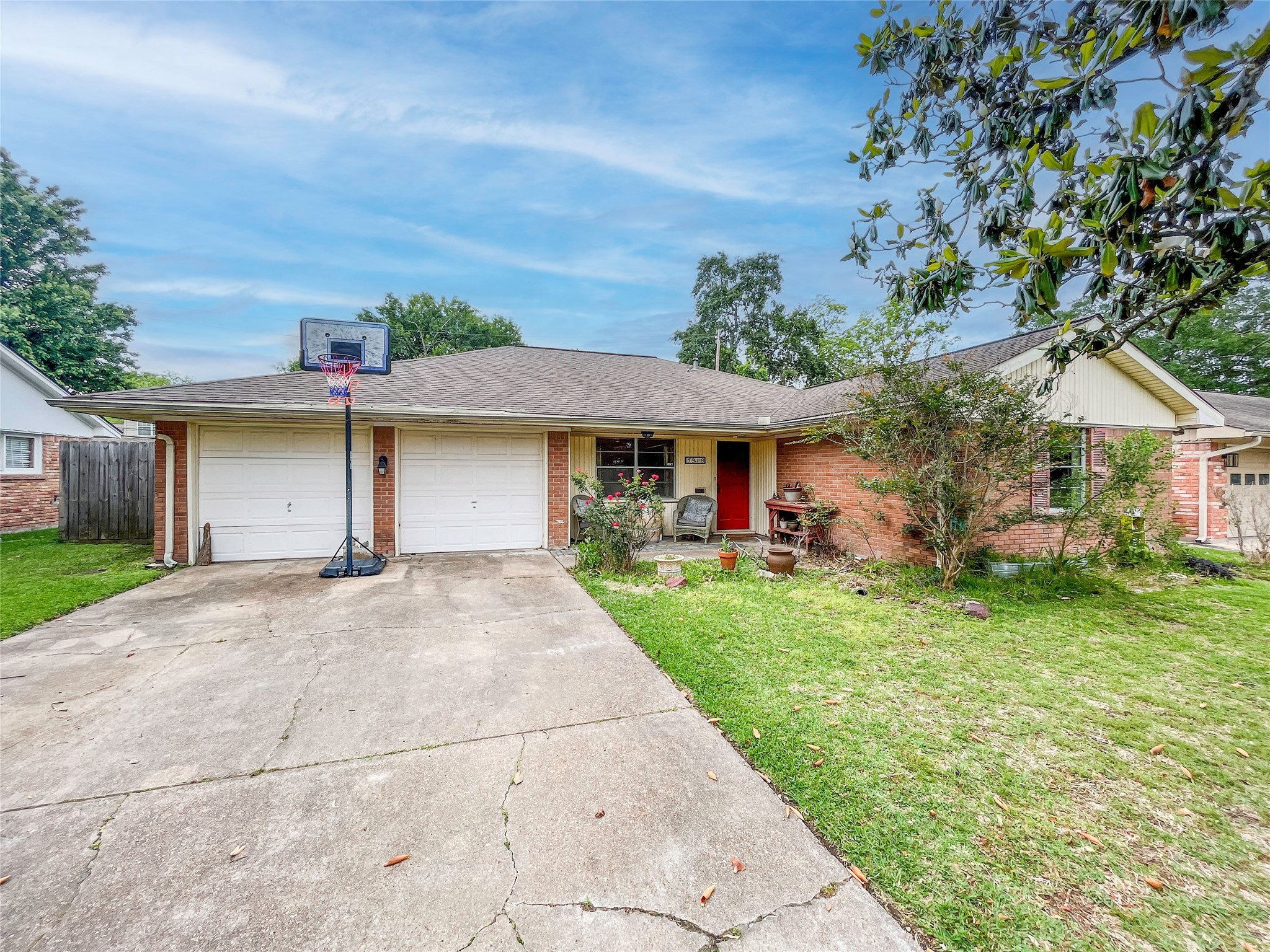5918 Imogene Street Houston TX 77074
