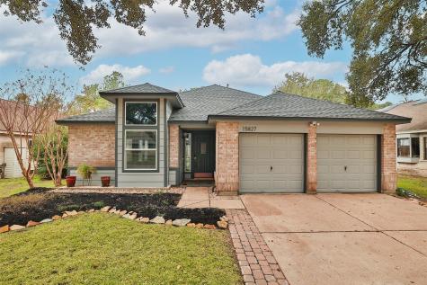 15827 Meadow Village Drive Houston TX 77095