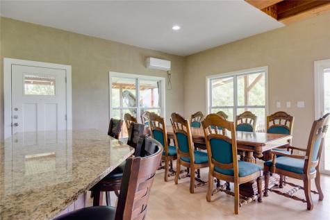 5652 SW An County Road 2202 Palestine TX 75803