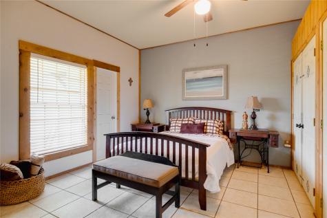 5652 SW An County Road 2202 Palestine TX 75803