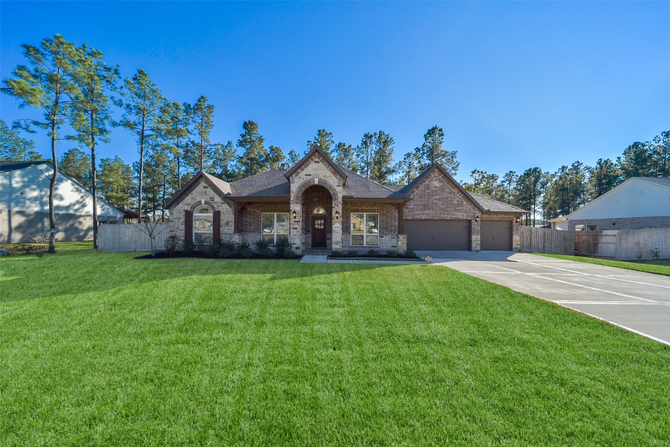 16252 Fayette Street Conroe TX 77303