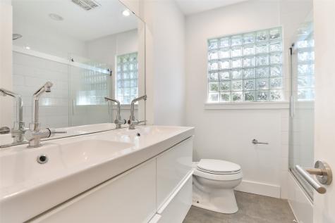4613 Libbey Lane Houston TX 77092