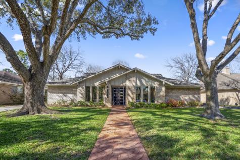 10810 Holly Springs Drive Houston TX 77042