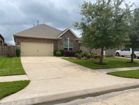 711 Timberstone Lane Friendswood TX 77546