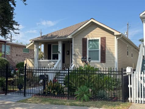 708 Sealy Street Galveston TX 77550