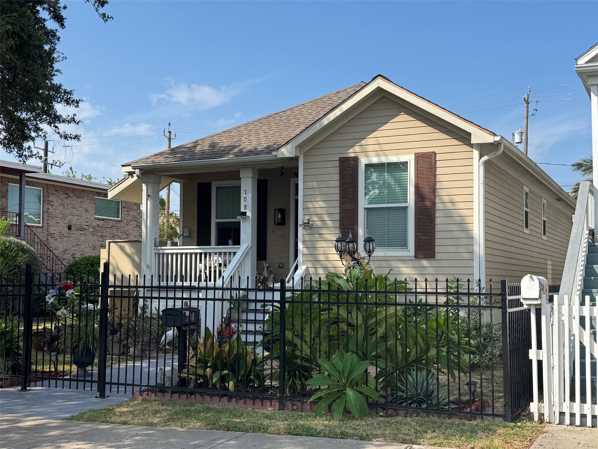 708 Sealy Street Galveston TX 77550