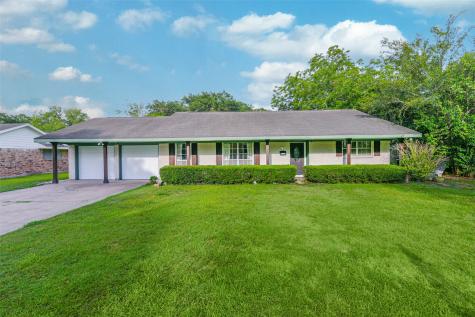 1503 Alta Vista Drive Alvin TX 77511