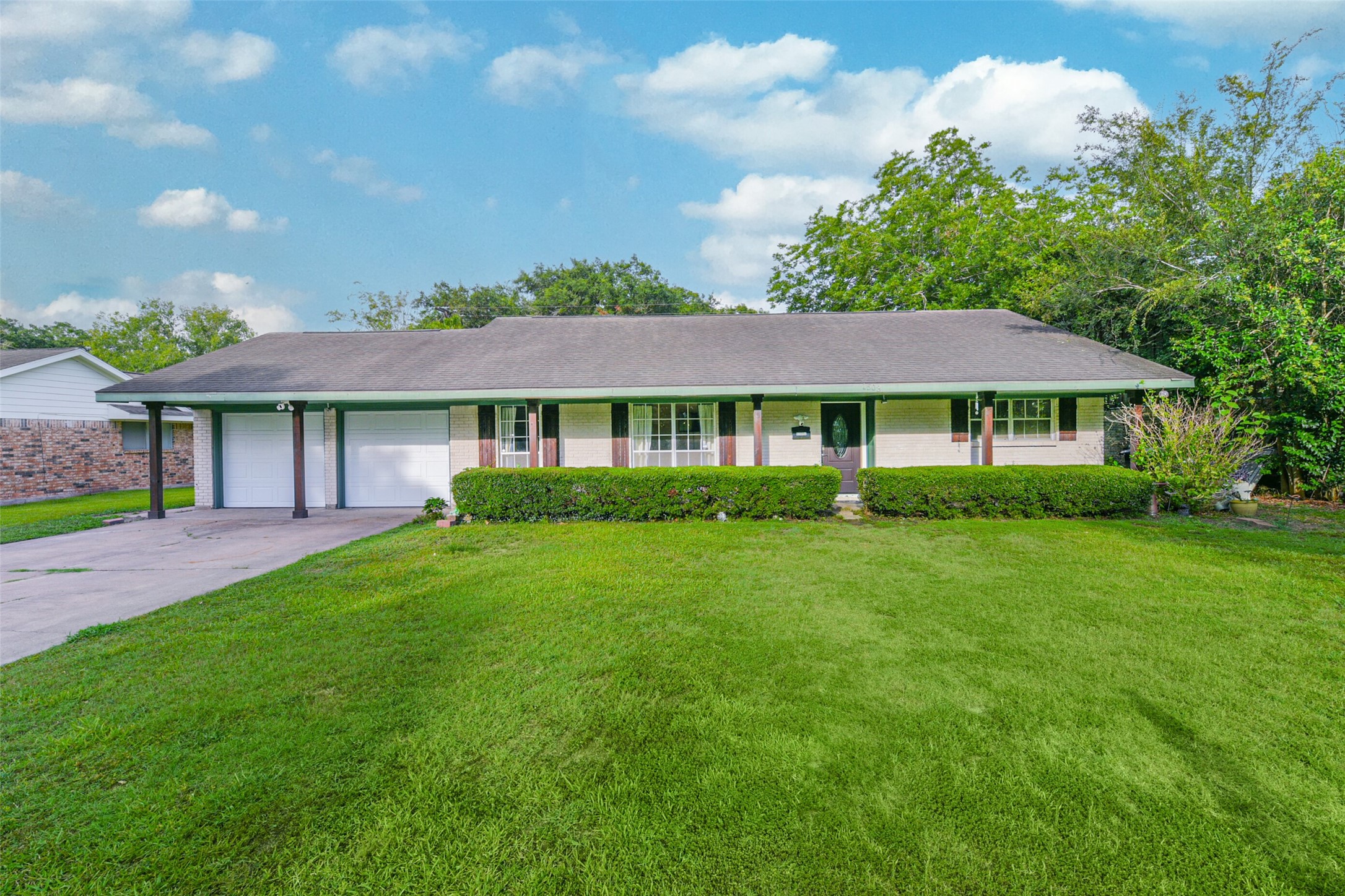 1503 Alta Vista Drive Alvin TX 77511