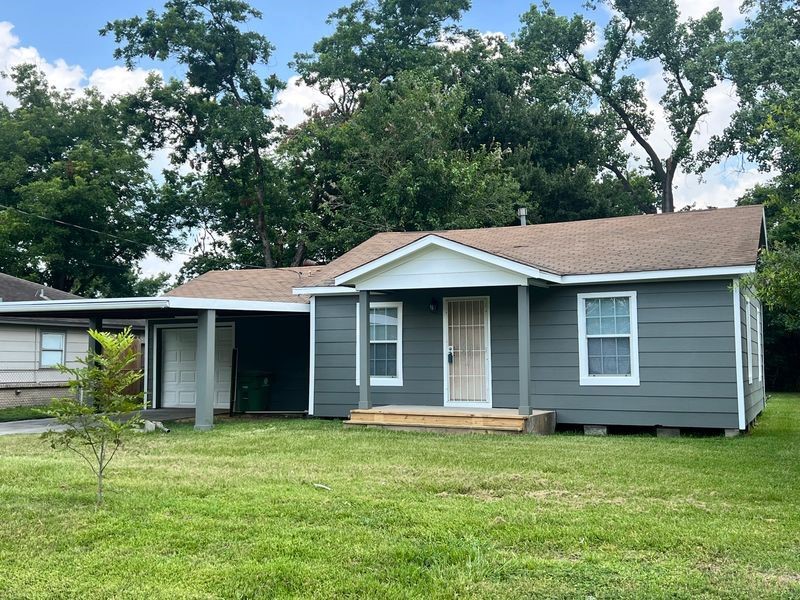 301 E Roselane Street Houston TX 77076