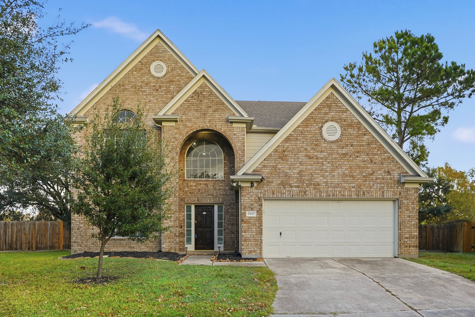 9807 N Villa Drive Houston TX 77064
