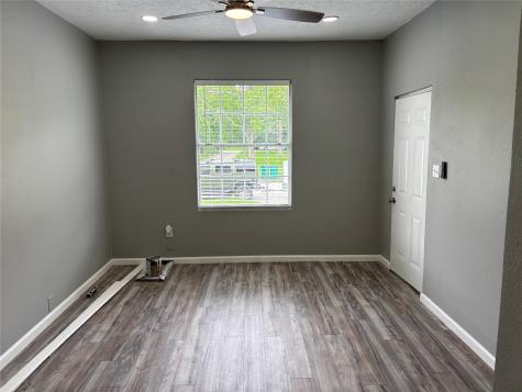 2508b West Holly Avenue Pasadena TX 77502