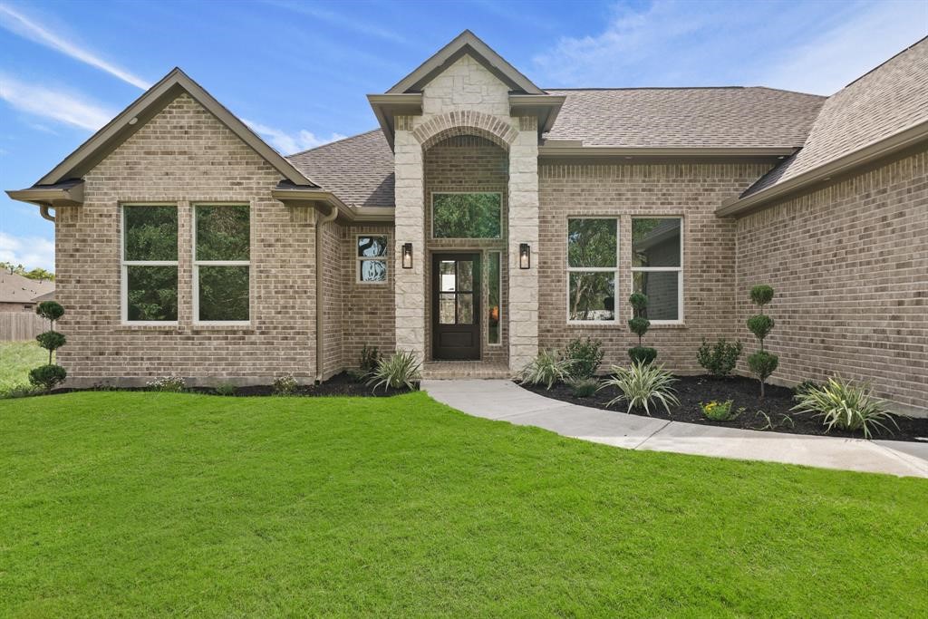 9118 Kostelnik Street Needville TX 77461