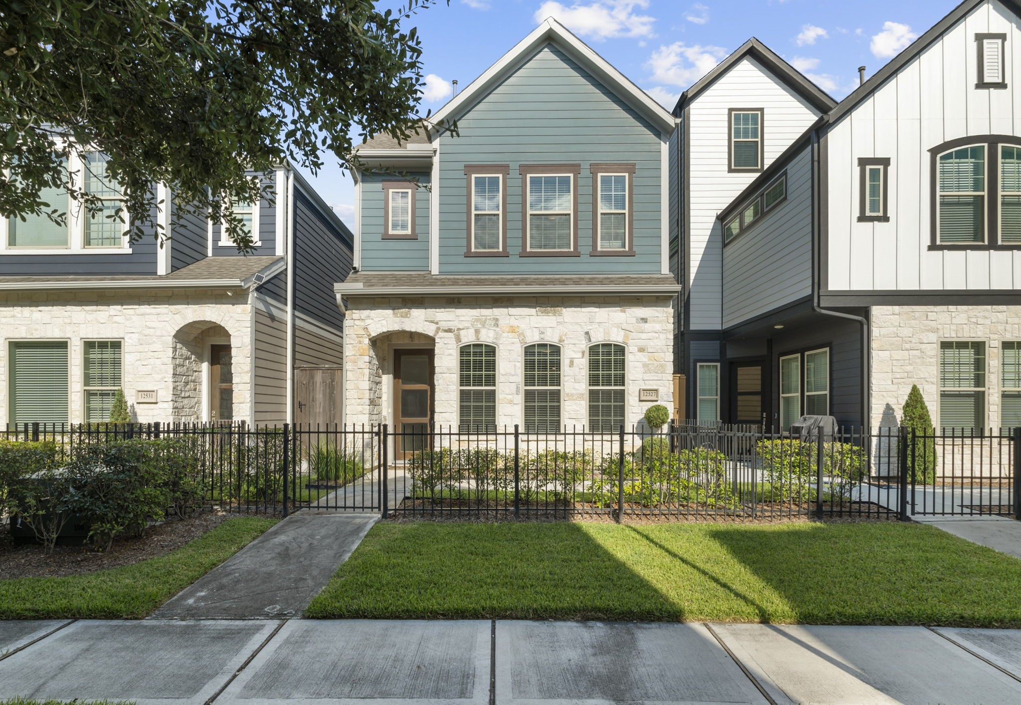 12527 Malachite Way Houston TX 77077