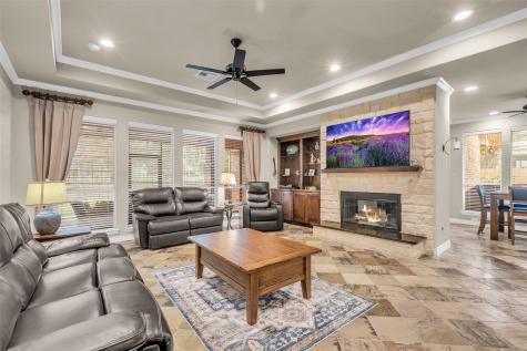 1622 Beau Rivage Conroe TX 77304