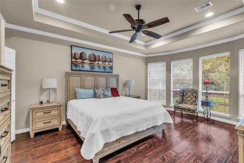 1622 Beau Rivage Conroe TX 77304