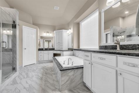 1622 Beau Rivage Conroe TX 77304