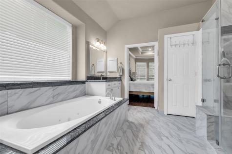 1622 Beau Rivage Conroe TX 77304