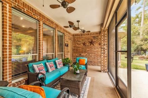 1622 Beau Rivage Conroe TX 77304