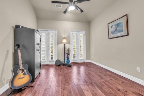 1622 Beau Rivage Conroe TX 77304