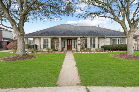 409 Meadow Forest Drive League City TX 77573