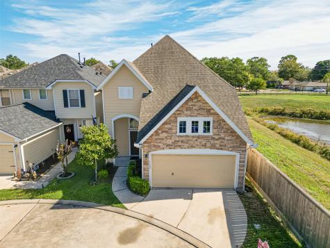 6302 Wilshire Lakes Houston TX 77040