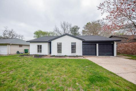 734 Voyager Drive Houston TX 77062