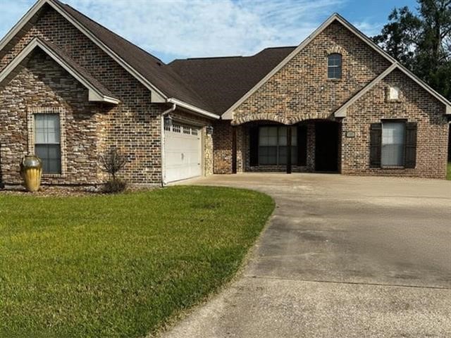 120 Parkway Oaks Drive Lumberton TX 77657