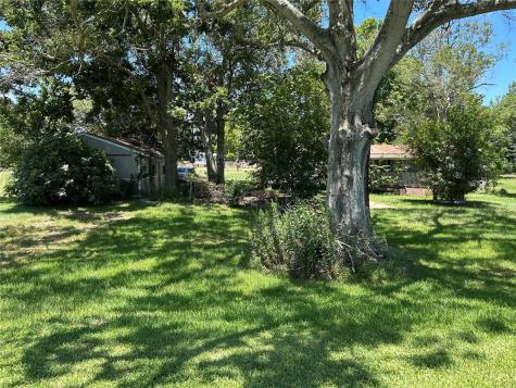 487 County Road 1335 Liberty TX 77575