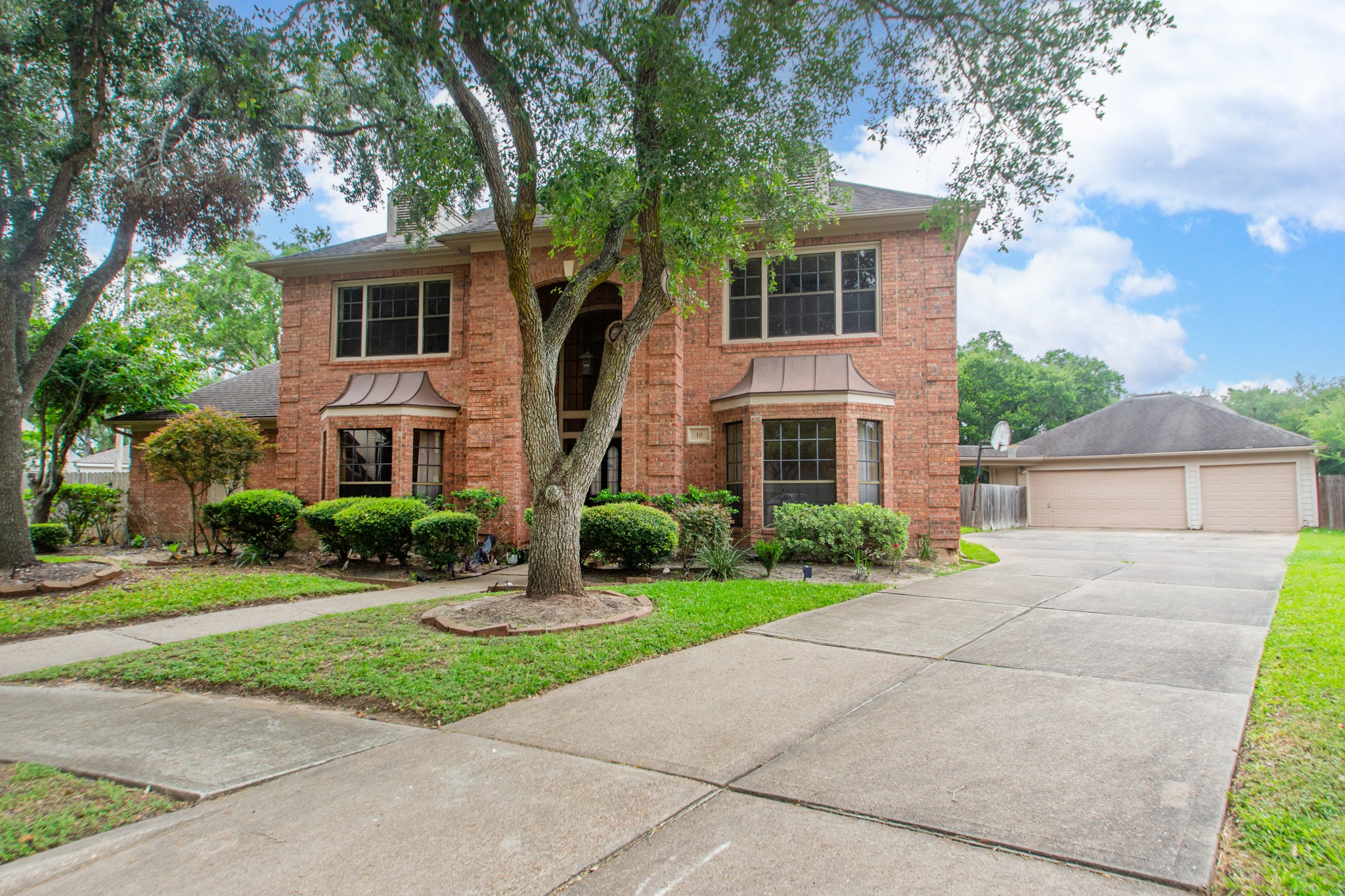10 Dorothea Lane Sugar Land TX 77479